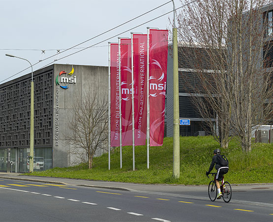 Inaugurée en 2006 à deux pas du CIO, la Maison du sport international abrite une cinquantaine de fédérations, organisations sportives ou entreprises liées au monde sportif. ARC Jean-Bernard Sieber